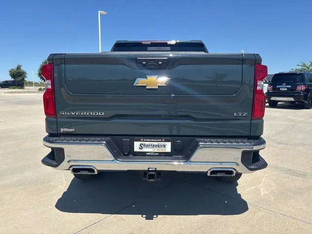 Used 2025 Cypress Gray Chevrolet LTZ image 34