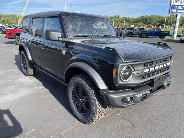 New 2025 Shadow Black Ford Big Bend® image 9