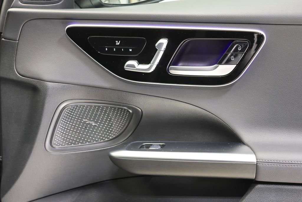 2026 Mercedes-Benz C-Class Sedan C 300 - Photo 47