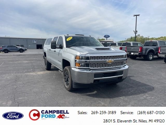 2019 Chevrolet Silverado HD Work Truck 4WD Crew Cab Standard Box's photo