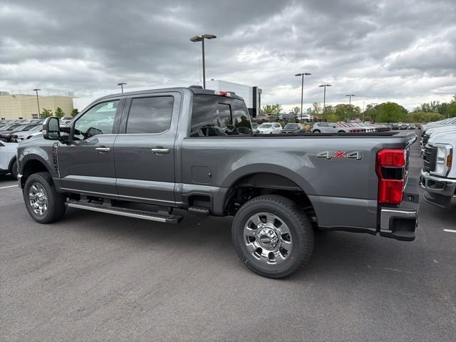 New 2026 Carbonized Gray Metallic Ford F-250® Lariat® image 4