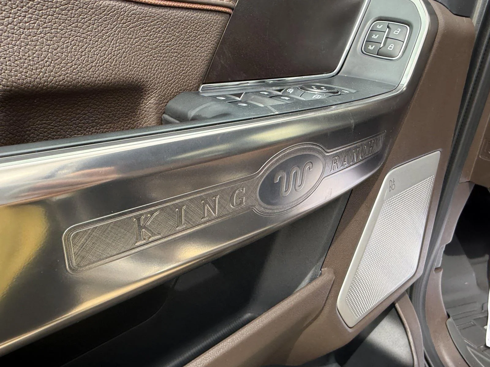 New 2026 Carbonized Gray Metallic Ford King Ranch® image 14