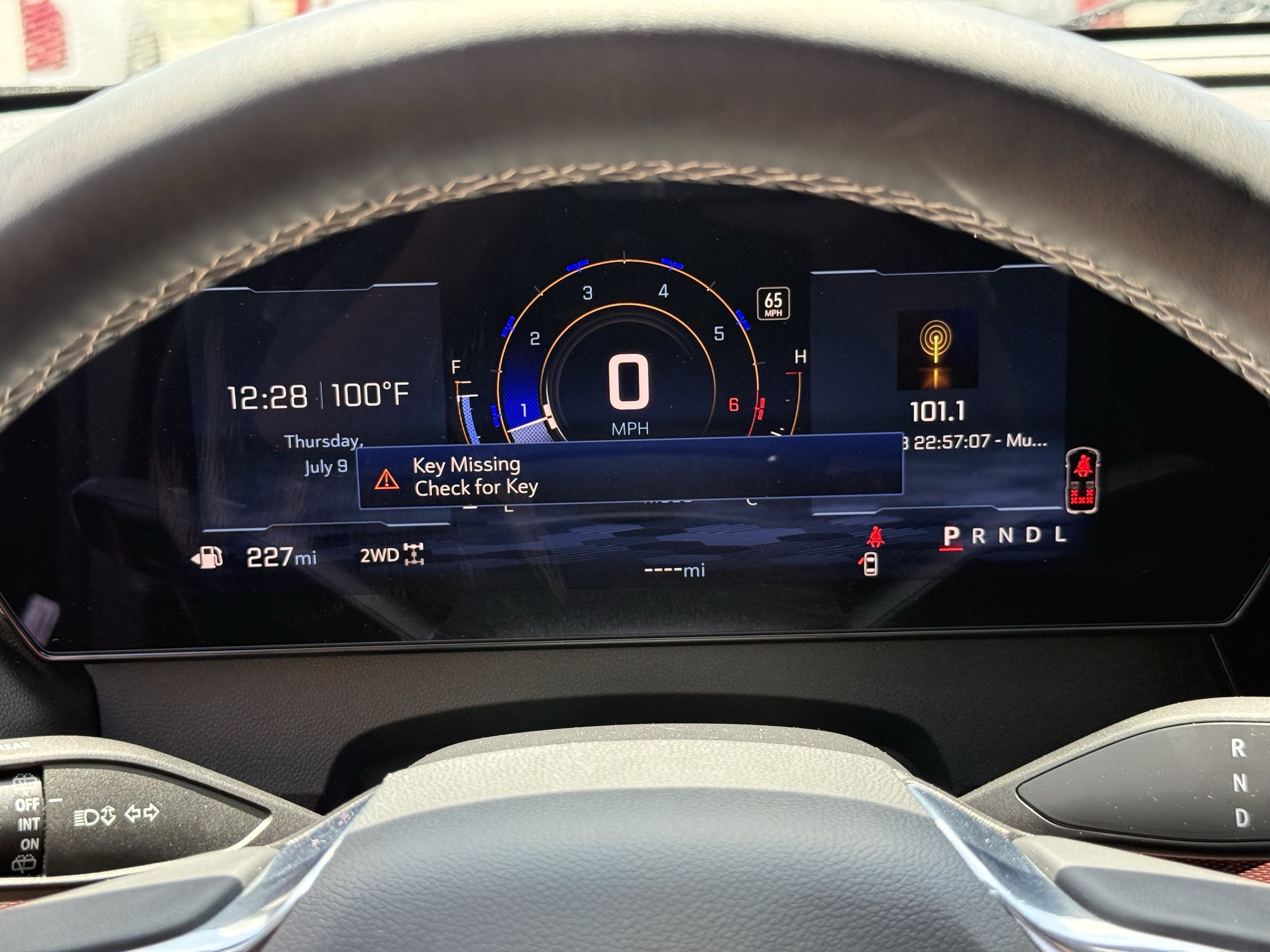 Used 2025 Mosaic Black Metallic Chevrolet AWD Z71 image 18