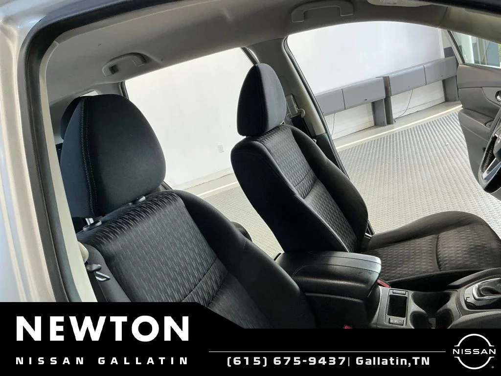 Used 2020 Brilliant Silver Metallic Nissan SV image 13