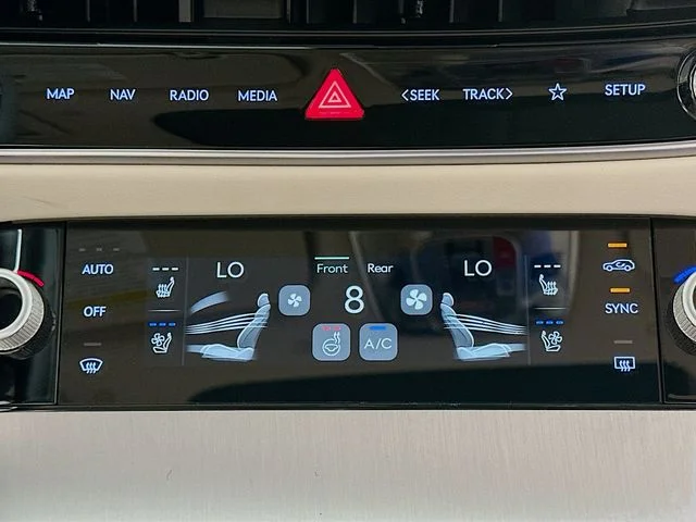 New 2026 Black Genesis 2.5T Advanced image 19