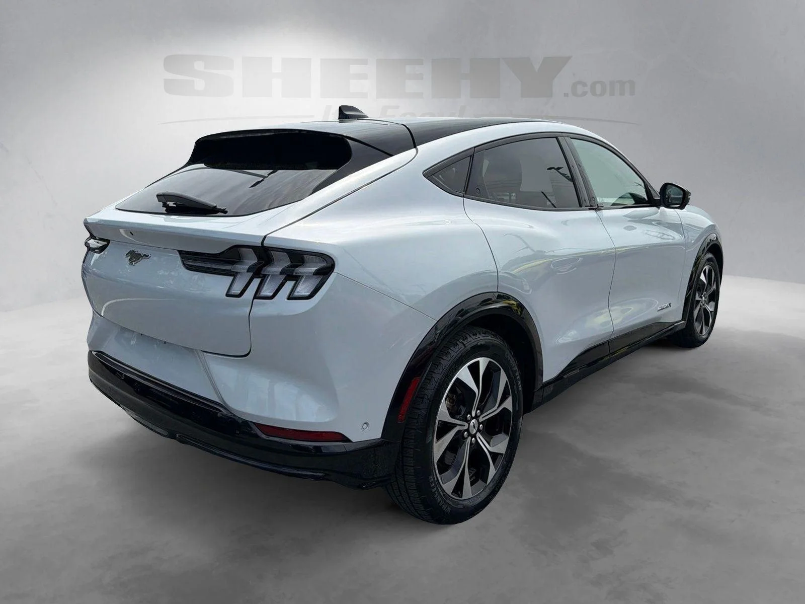 Used 2023 Space White Ford Premium image 12