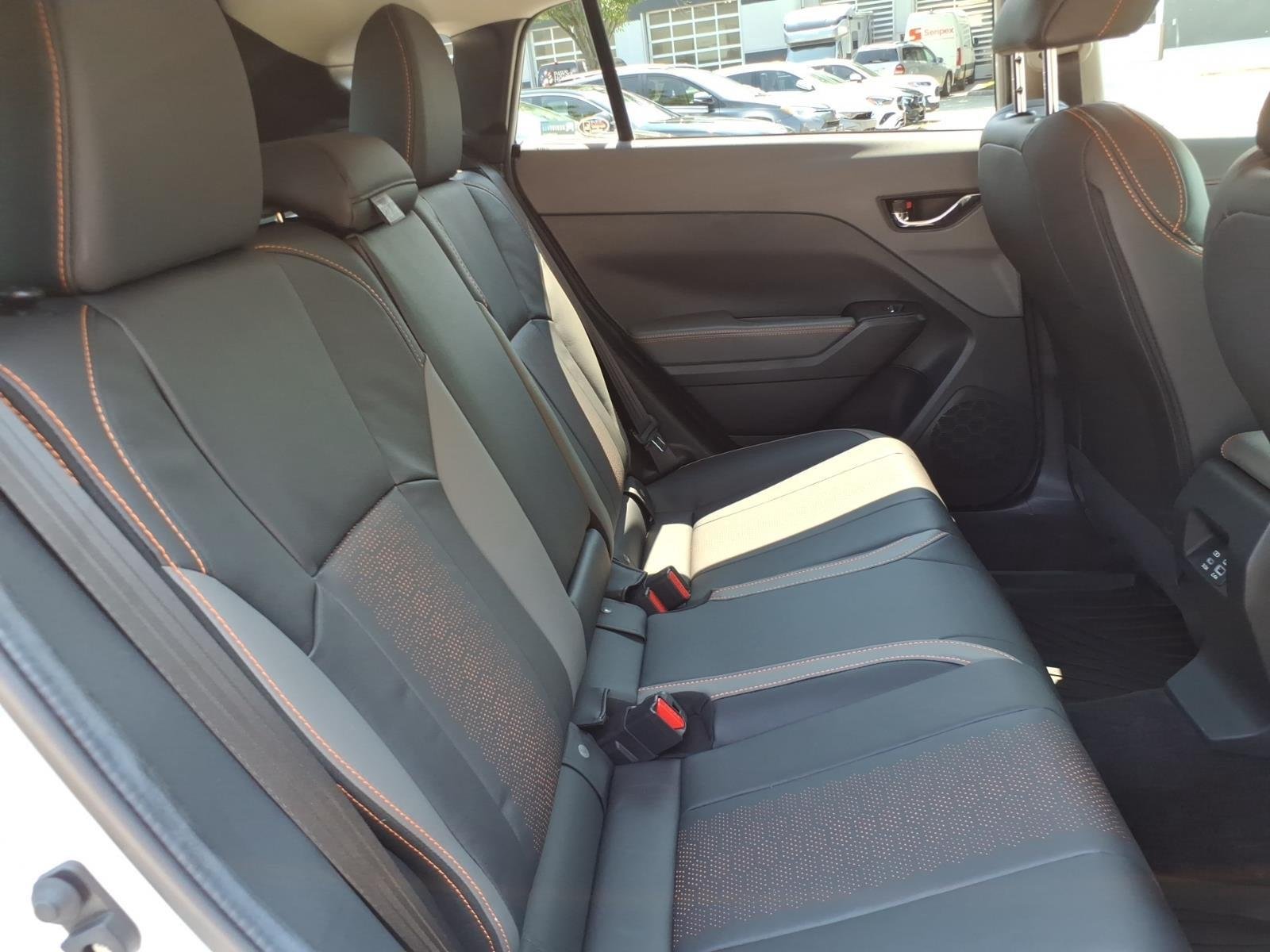 Used 2025 Crystal White Pearl Subaru Limited image 24