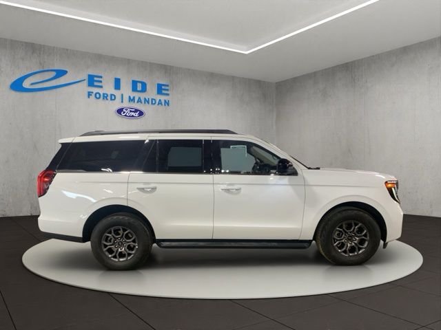 Used 2025 White Ford Active image 14
