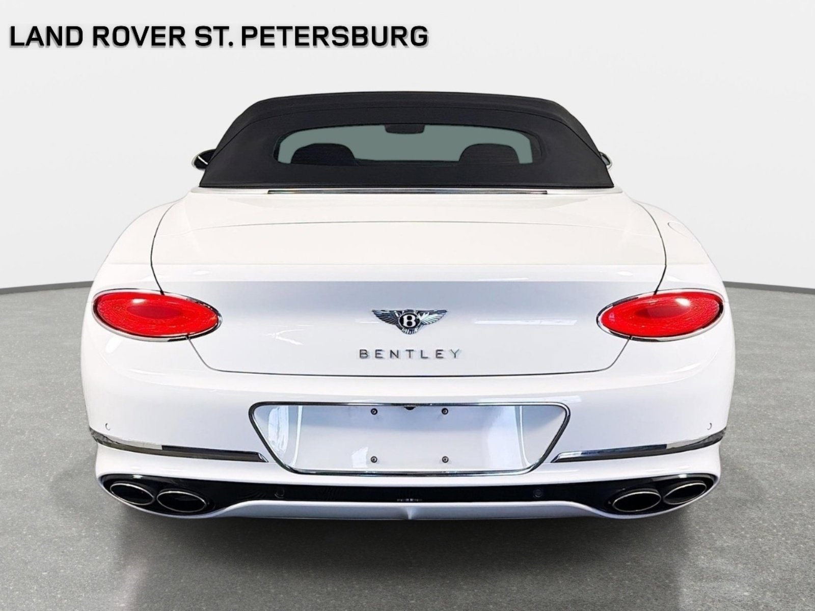 Used 2022 White Bentley V8 image 6
