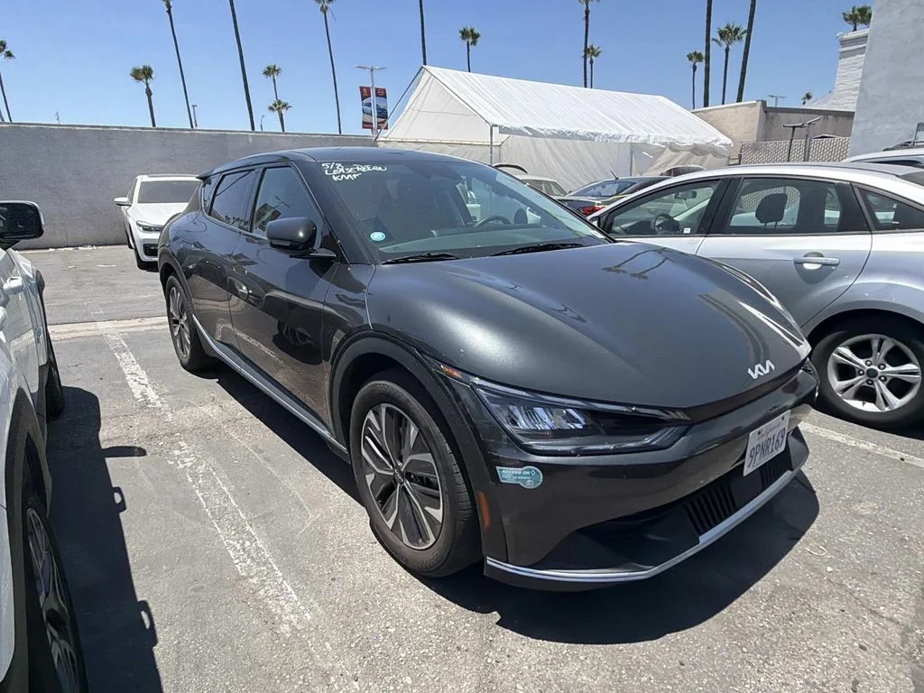 Used 2024 INTERSTELLAR GRAY Kia Light Long Range image 2