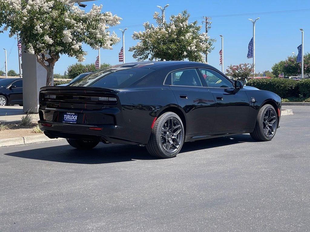 New 2026 Diamond Black Crystal Pearlcoat Dodge Scat Pack image 4