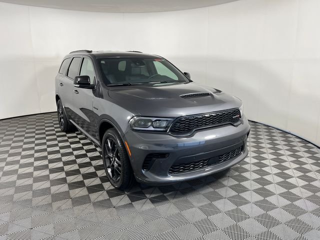 New 2026 Vapor Gray Exterior Paint Dodge GT Plus HEMI V8 image 2