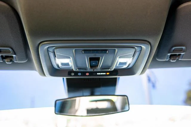 Used 2022 Silver Ice Metallic Chevrolet LT image 27