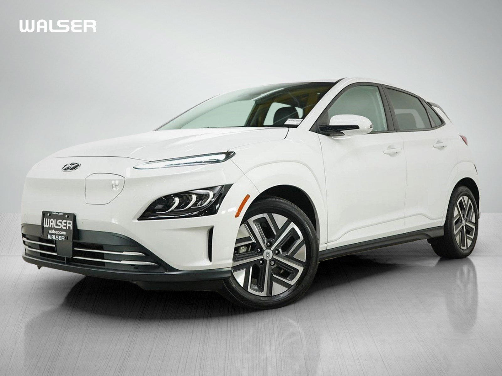 Certified Used 2023 Lunar White Hyundai Limited FWD image 1