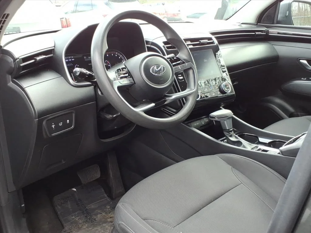 Used 2023 Gray Hyundai SEL image 12