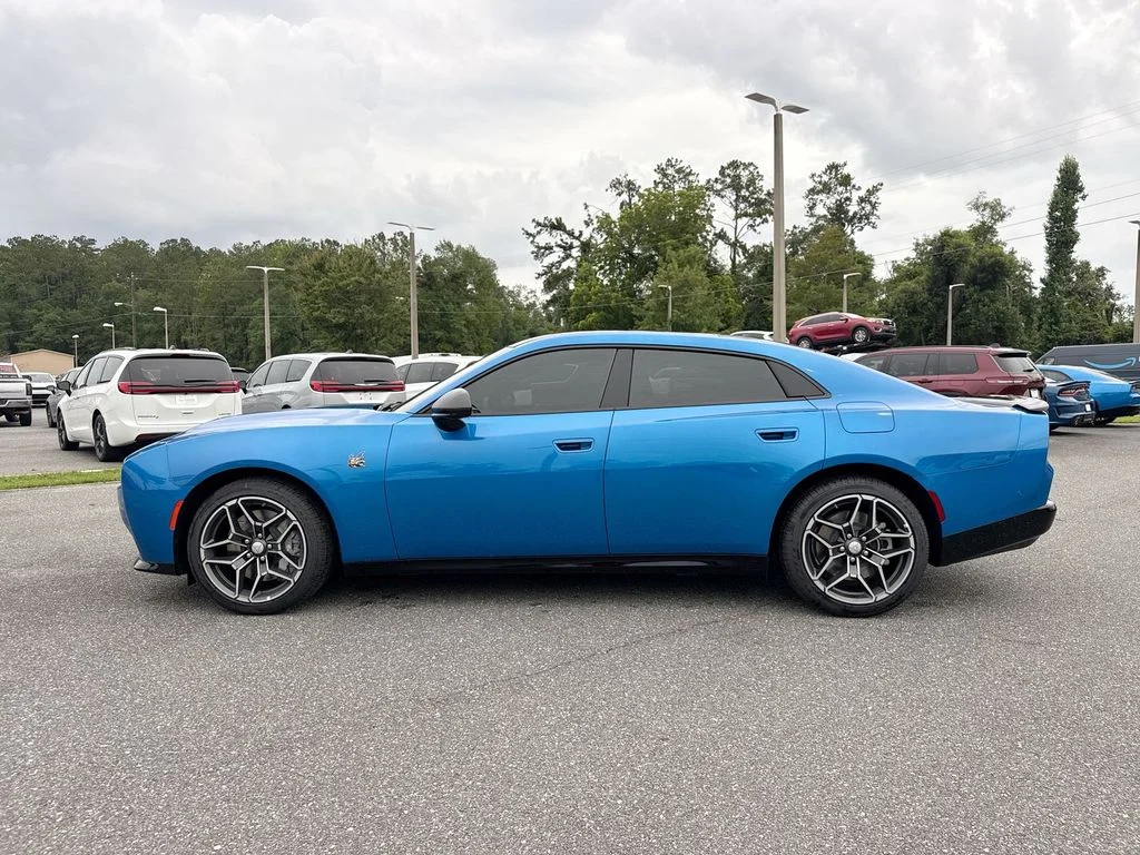 New 2026 Bludicrous Exterior Paint Dodge R/T Scat Pack image 6