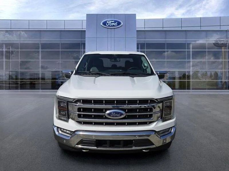 Used 2023 Oxford White Ford LARIAT image 3