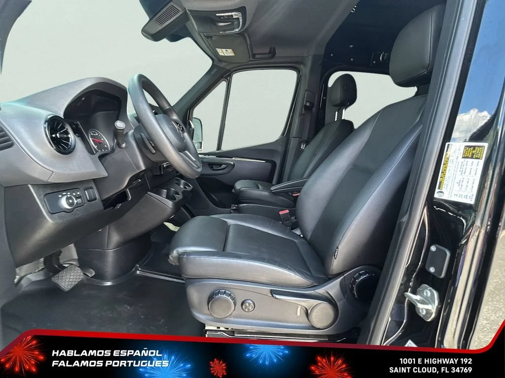 Used 2024 Black Mercedes-Benz Standard Roof 4-Cyl Diesel HO image 12