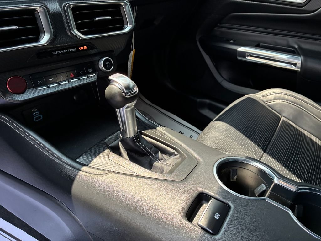 Used 2025 Black Ford GT Premium image 12