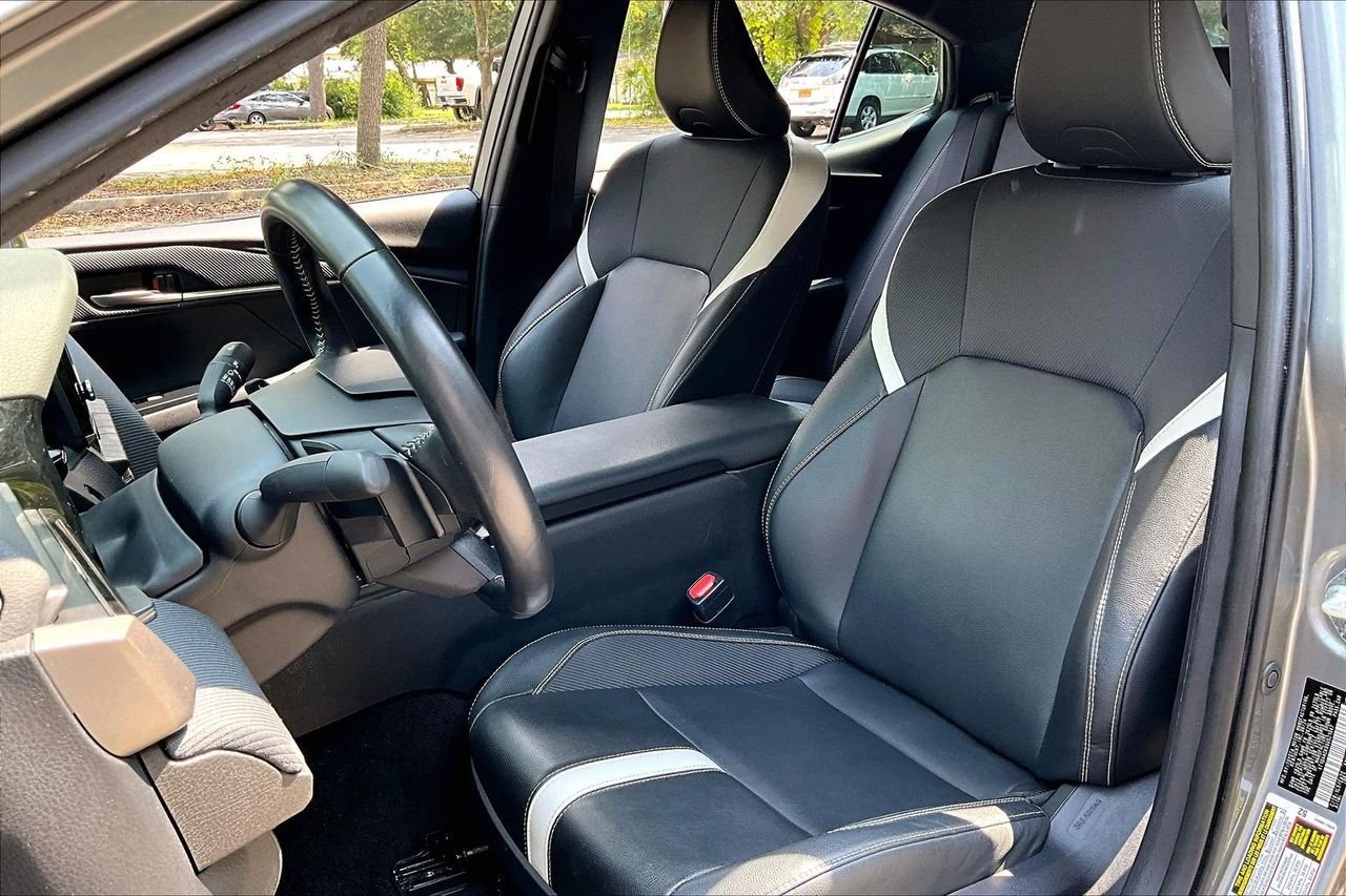 Used 2025 Gray Toyota SE image 18