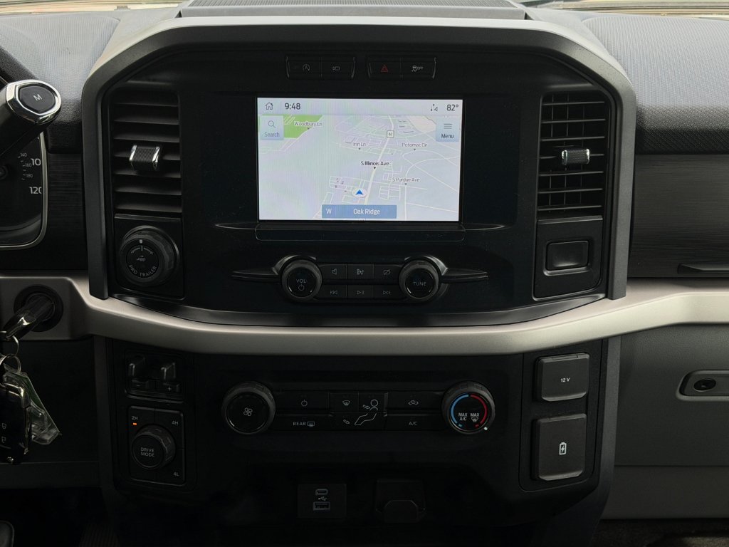 Used 2023 Oxford White Ford XLT image 17