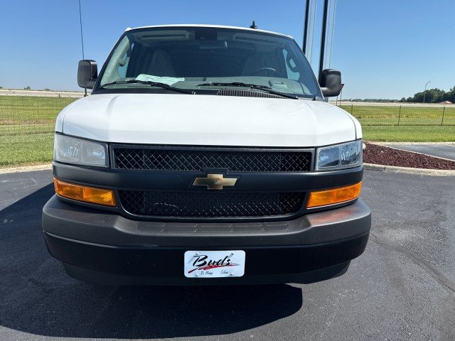 2025 Chevrolet Express Cargo Work Van - Photo 8