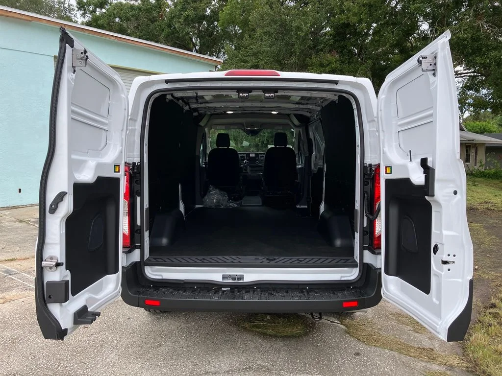 2025 Ford Transit Van Base - Photo 9