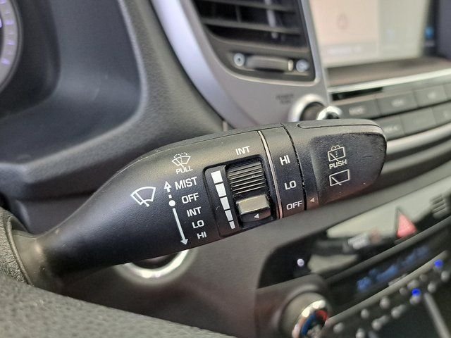 Used 2018 Silver Hyundai Limited image 11
