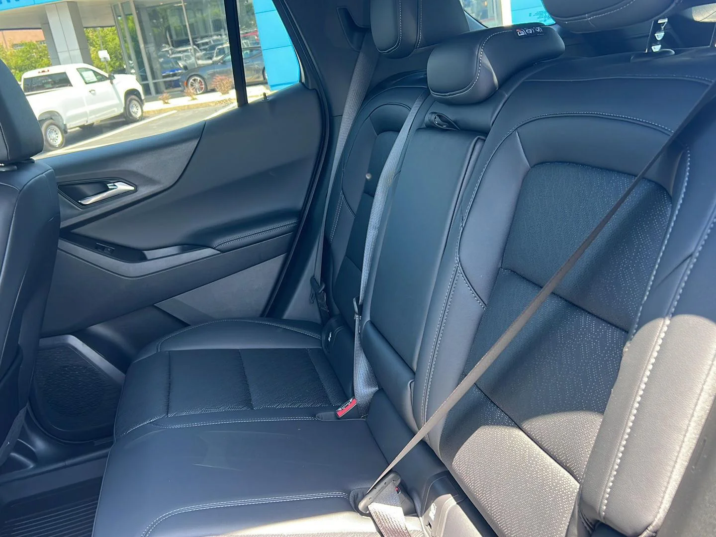 2027 Chevrolet Equinox LT - Photo 32