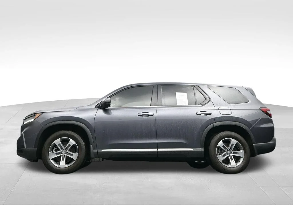 Used 2025 Modern Steel Metallic Honda EX-L image 49