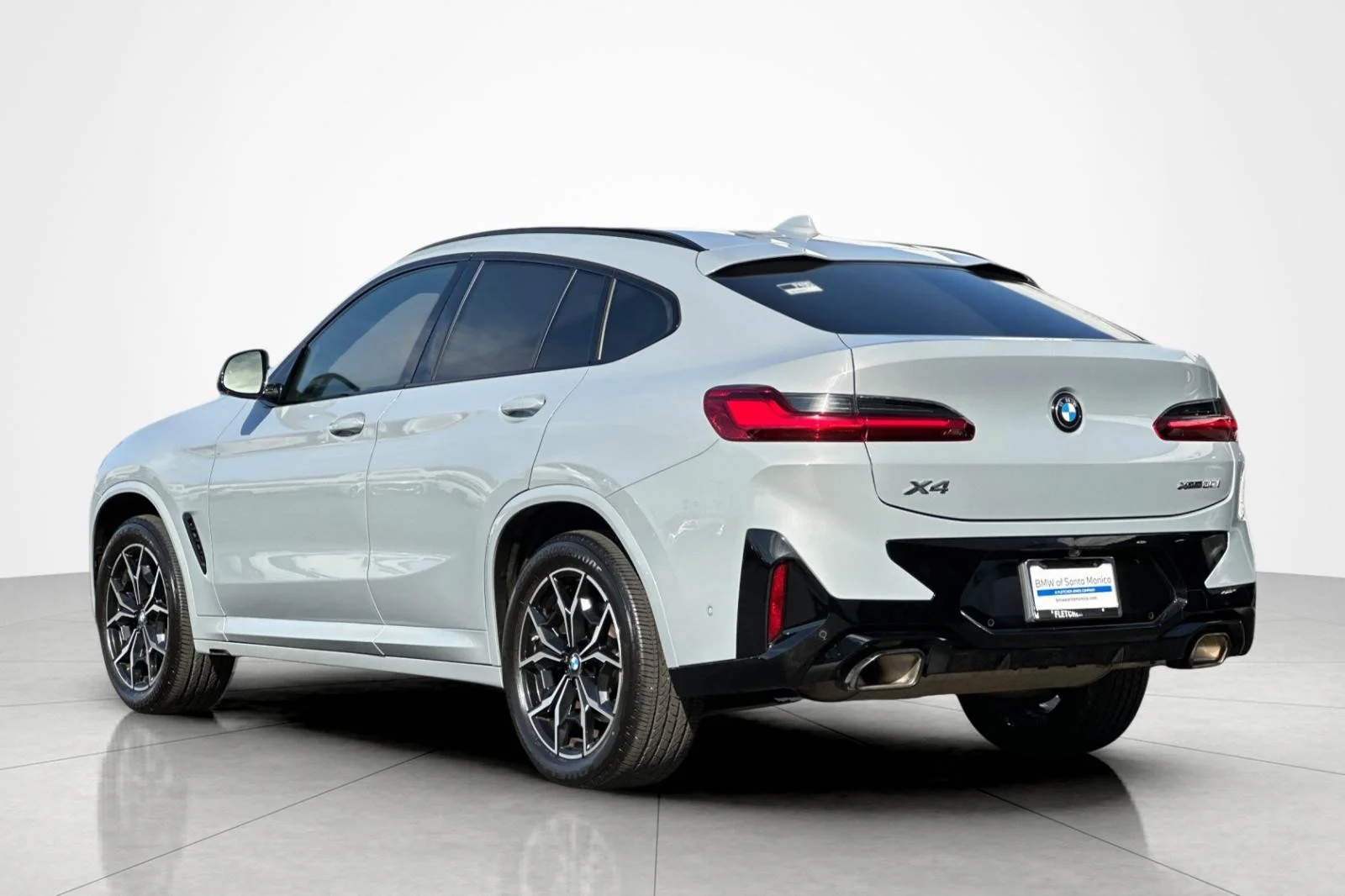 Used 2024 Brooklyn Grey Metallic BMW xDrive30i image 3