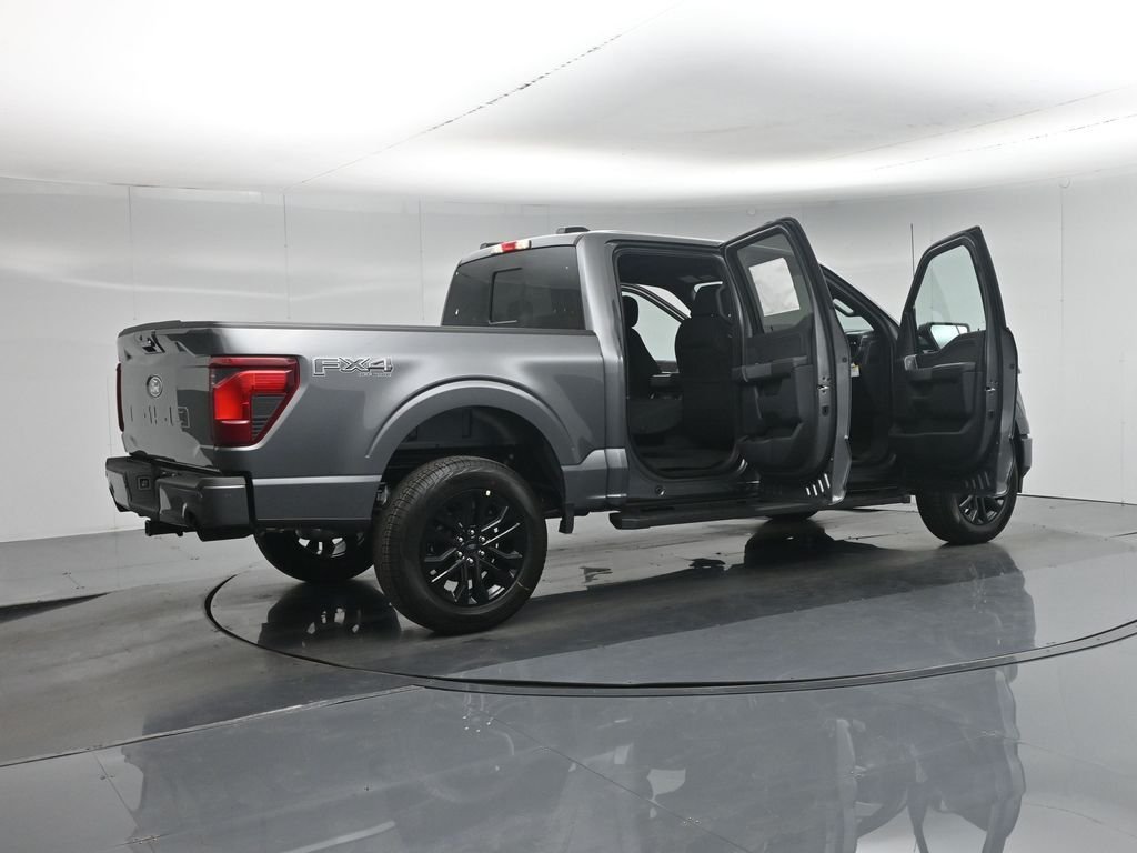 New 2026 Gray Ford XLT image 5