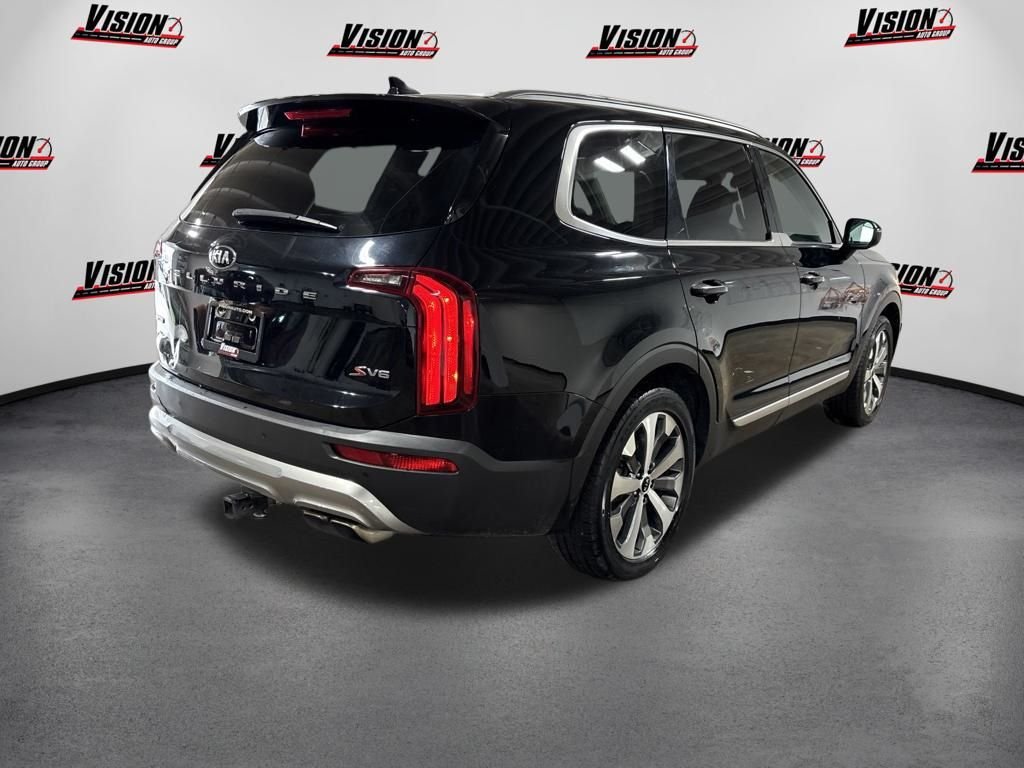 Used 2020 Black Kia S image 5