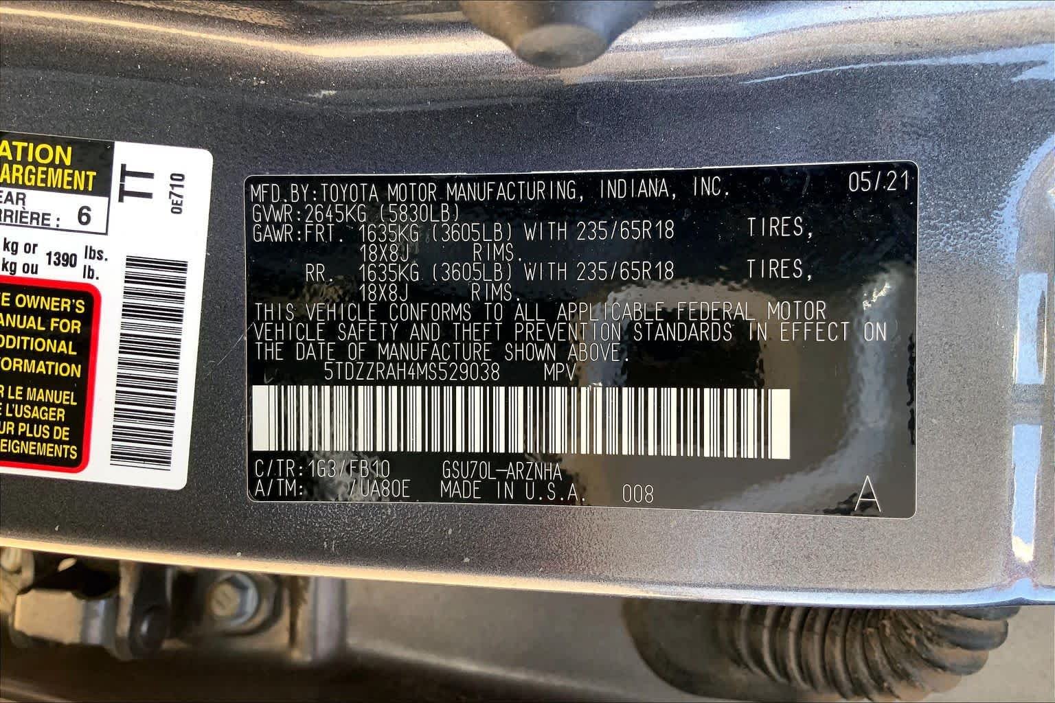 Used 2021 Magnetic Gray Metallic Toyota LE image 31