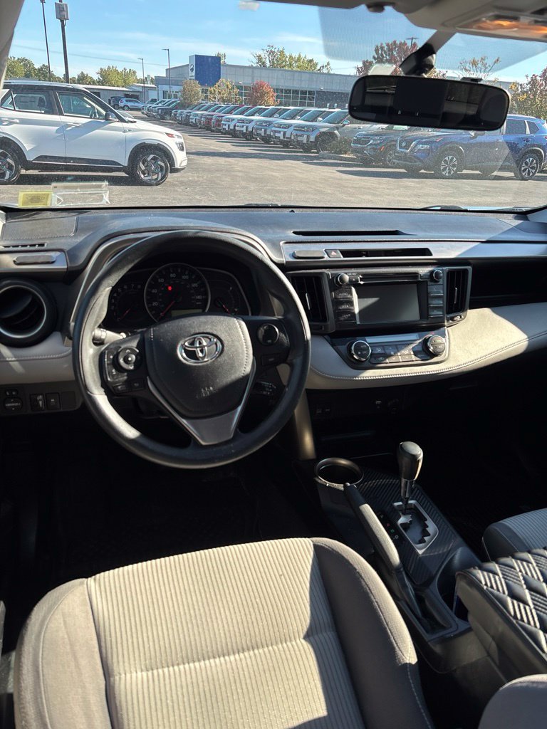Used 2013 Blue Toyota XLE image 9
