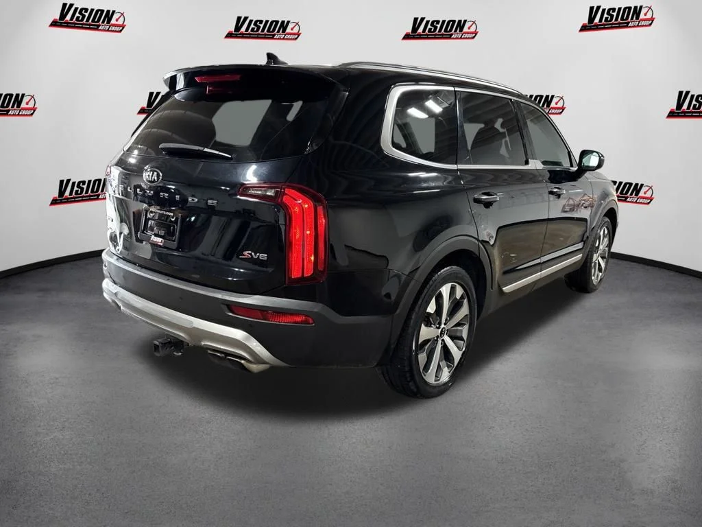 Used 2020 Black Kia S image 5
