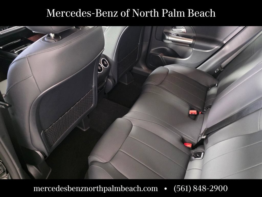 New 2026 Night Black Mercedes-Benz GLA 250 image 39