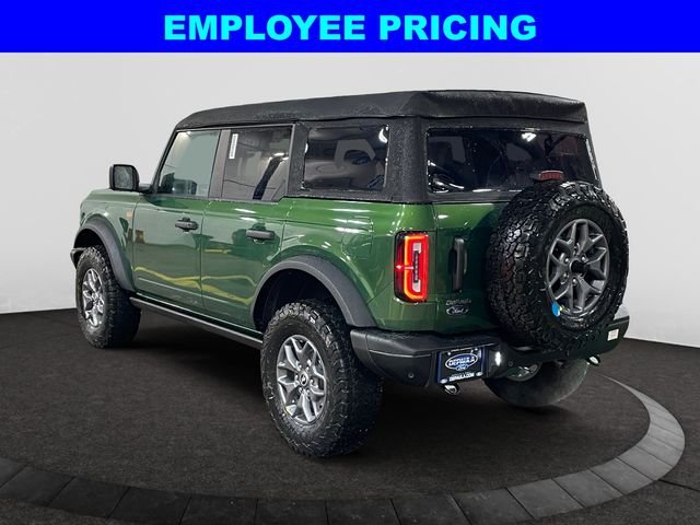 New 2025 Green Ford Badlands image 3