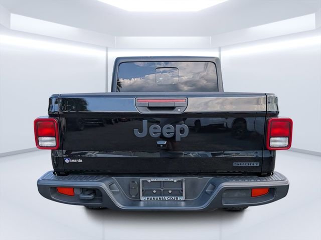 Used 2020 Black Jeep Sport image 4