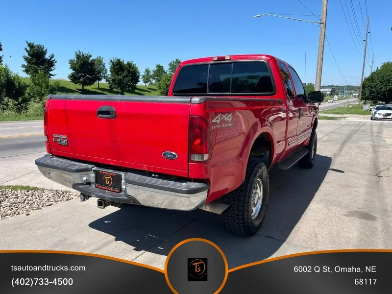 Used 2000 Red Ford Long Bed image 7