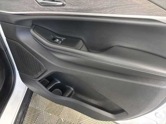 Used 2025 Bright White Clearcoat Jeep Limited image 29