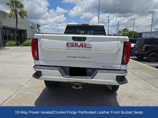 Used 2020 White Frost GMC Denali image 7