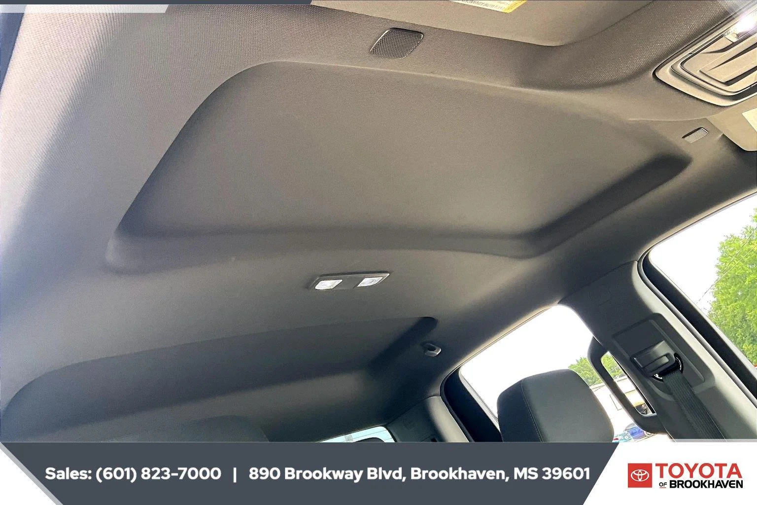 Used 2023 Black Chevrolet Custom image 16