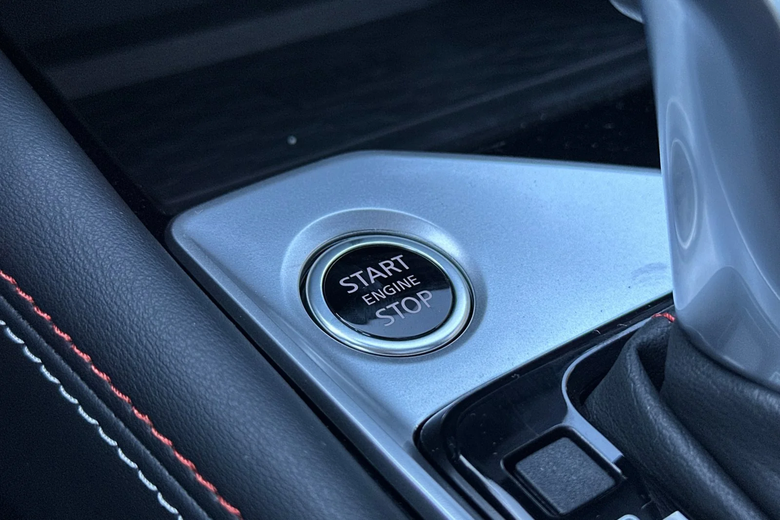 2025 Nissan Altima SR - Photo 21