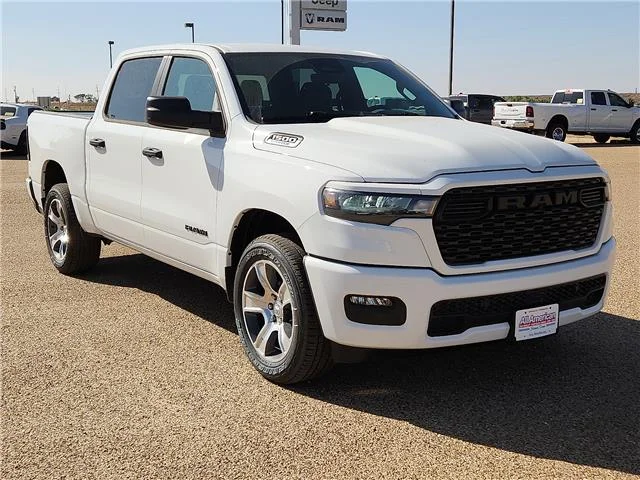 New 2026 PW7 Bright Whit Ram EXPRESS CREW CAB 4X2 5