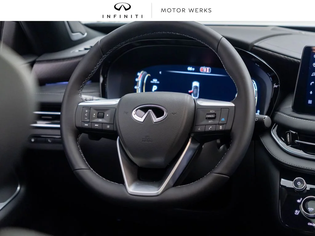 New 2027 2T RAD WHT INFINITI Autograph AWD image 10