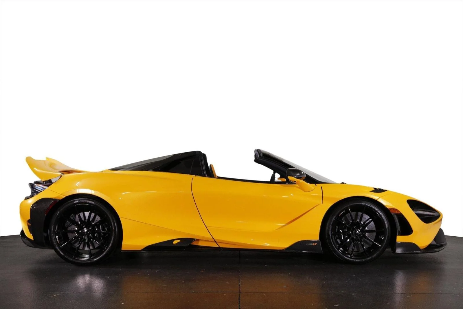 2022 McLaren 765LT Base - Photo 14