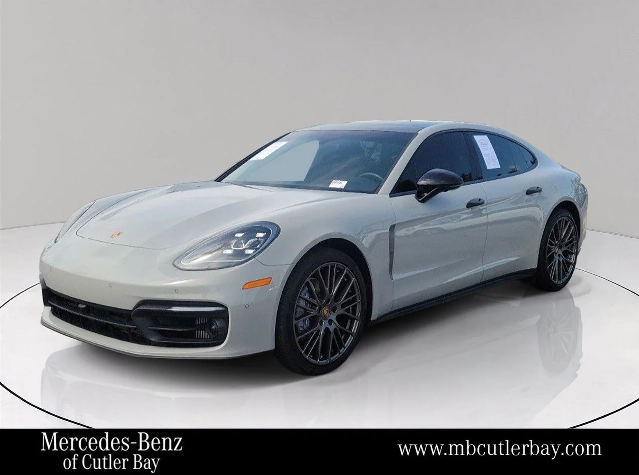 2023 Porsche Panamera