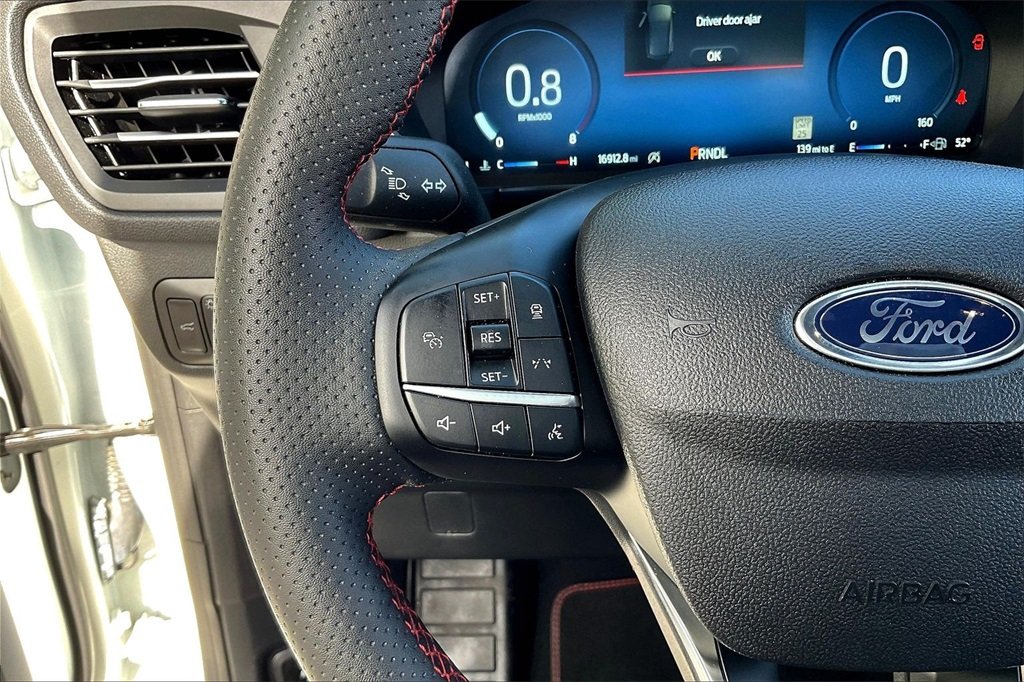 2023 FORD ESCAPE - Image 16