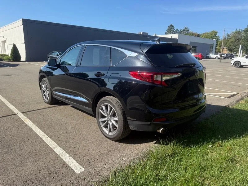 Used 2021  Acura Technology Package image 17